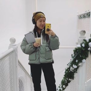 Meet your Posher, Melody